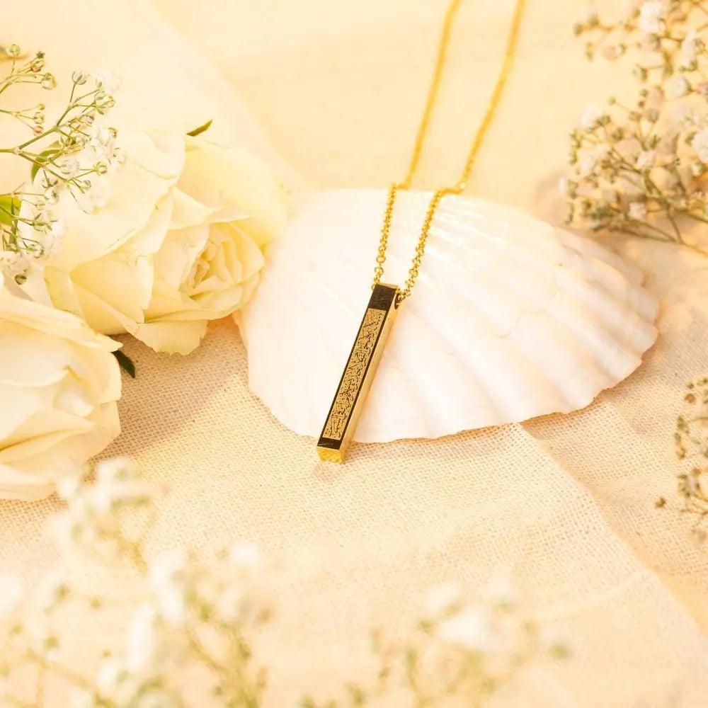 Ayatul Kursi 3D Bar Necklace - Premium Stainless Steel Islamic Pendant for Men & Women (Engraved Quranic Verse Locket)